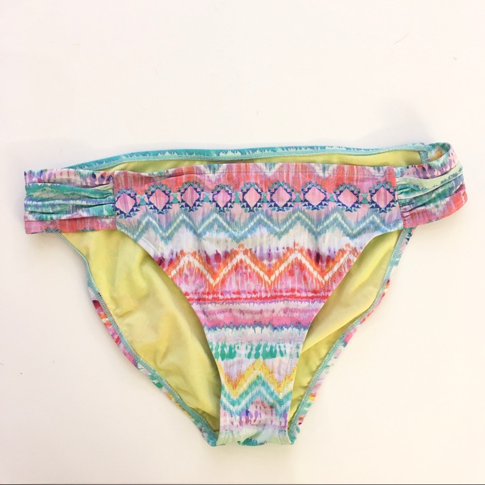 ⭐️ Bleu Rod Beattie Bikini Bottoms Watercolor Print 12